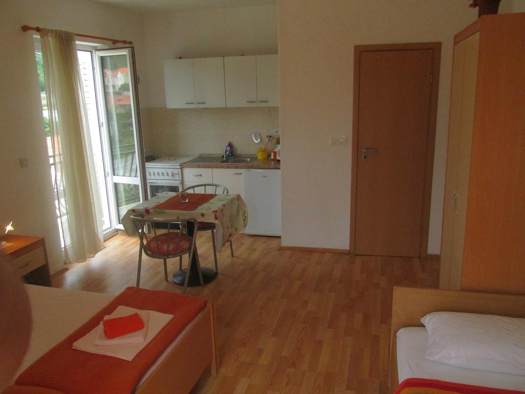 Apartmani Kljunak Zaton  Exteriör bild