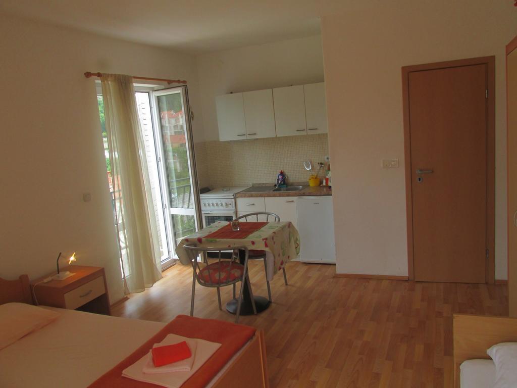 Apartmani Kljunak Zaton  Rum bild