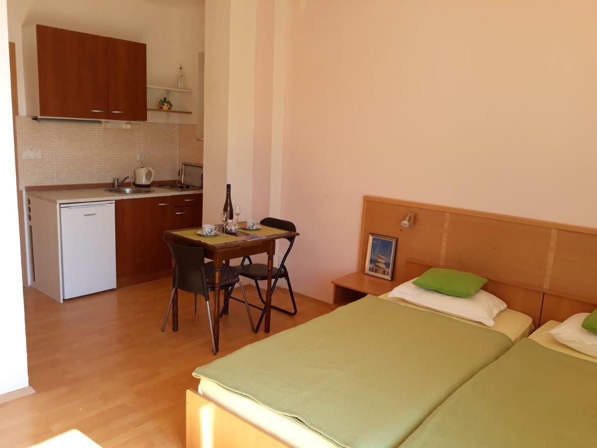 Apartmani Kljunak Zaton  Exteriör bild